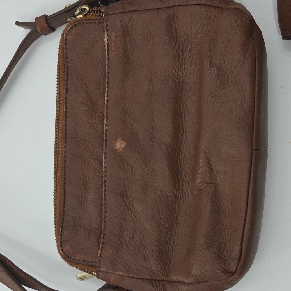 2 Fossil Brown Leather Crossbody Bags and 1 Wallet Set - Picture 3 of 16